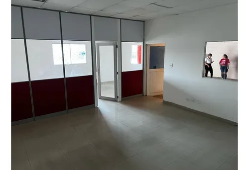 Arriendo Bodega Sector Circunvalar Barranquilla