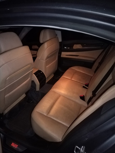Imagen 4 de 4 de Bmw 740i .