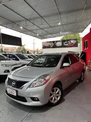 Nissan Versa 1.6 16v Sl Flex 4p