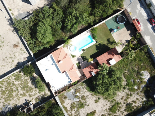 Quinta Con Casa Alberca Y Palapa En Portal Del Norte 3er Sector