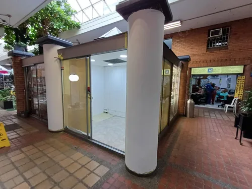 Local En Venta En El Poblado - Galerias De San Diego. Cod V17275