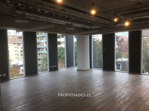 Oficina En Arriendo En Las Condes