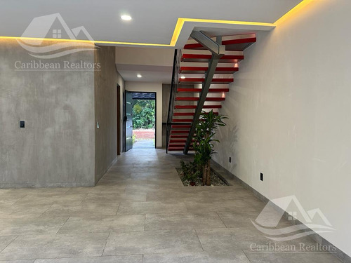 Casa Nueva En Venta En Via Cumbres Cancun