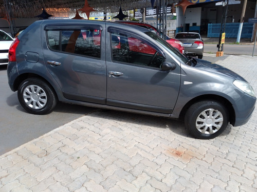 Imagem 7 de 8 de Renault Sandero 2009 1.0 Authentic