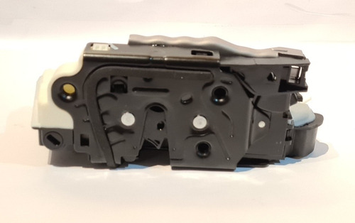 Imagen 3 de 4 de Vw Vento Mk6 Gli, Cerradura Delantera Derecha, Nueva.