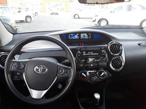 Imagem 3 de 9 de Toyota Etios 1.5 X Plus Sedan 16v Flex 4p Automático