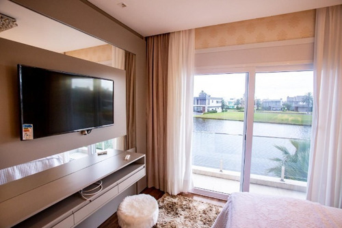 Imagem 25 de 28 de Casa À Venda Em Xangri-lá - Ca01088 - 67862858