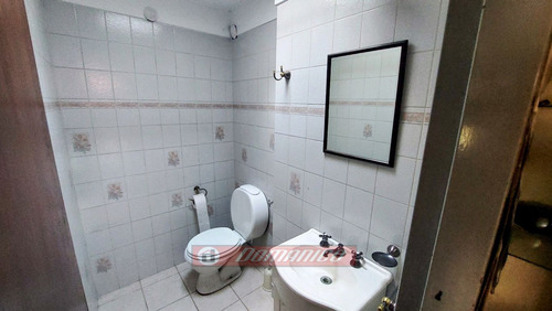 Local En Venta En Castelar Norte