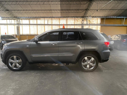 Imagen 15 de 25 de Jeep Gran Cherokee Overland