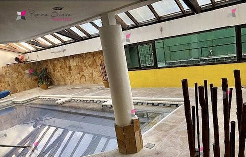 Apartamento De Un Dormitorio En Venta. Edificio Sobre Roosevelt Con Servicios- Ref: 9485
