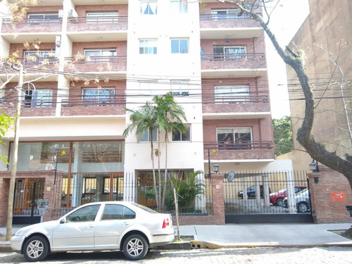 Departamento - En Alquiler En San Isidro Centro, 3 Ambientes, 2 Cocheras