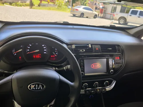 Kia Rio Ubex 1400 Cc Automático