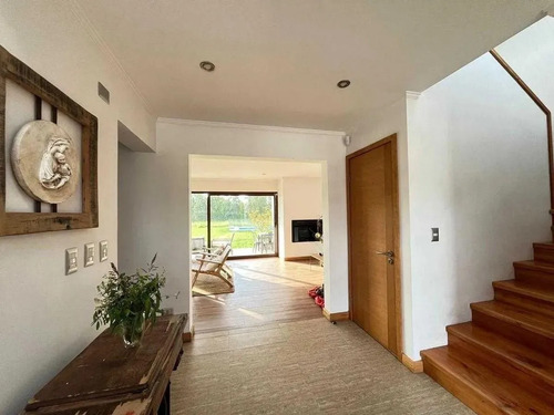 Vendo Parcela Con Hermosa Casa En Condominio
