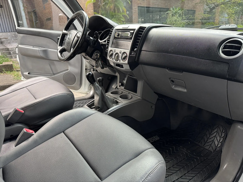 Mazda Bt-50 Diesel 4x4 Mt