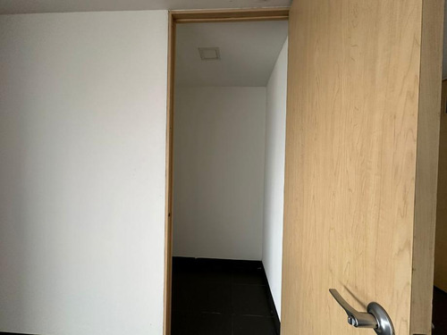Oficinas En Renta En Río Tiber Piso 6