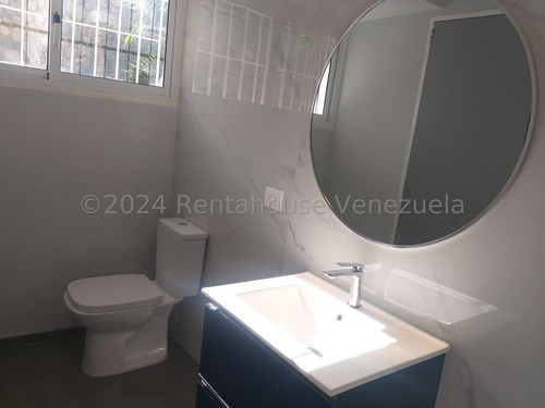 Apartamento En Venta La Castellana Mls #24-28847 Bm