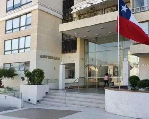 Edificio Amsterdam / Salvador Allende G.