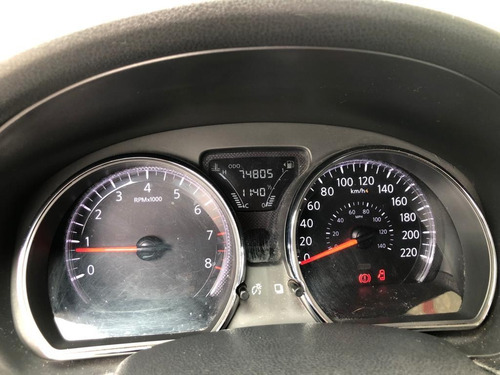 Imagen 8 de 14 de Nissan Versa 2017 1.6 Advance Mt