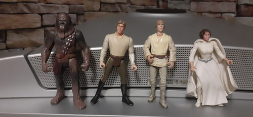 Star Wars Lote De Cuatro Figuras Luke, Leia, Han Y Chewbacca