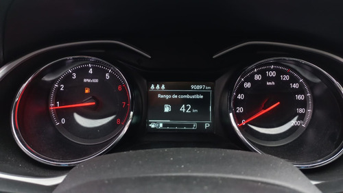 Chevrolet Onix 1.0 LT At