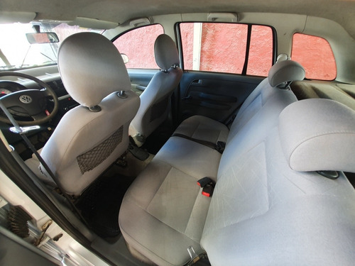 Volkswagen Suran 1.6 I Comfortline 90a Gnc