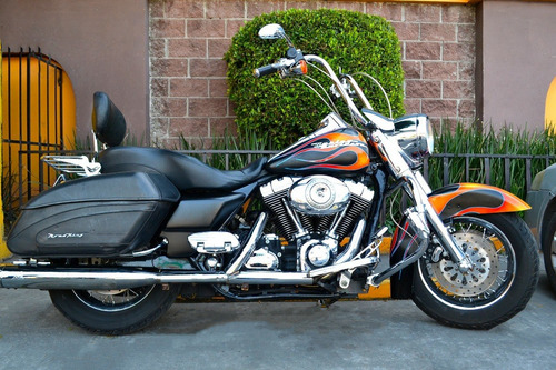 Imagen 1 de 15 de Impresionante Harley Road King Custom 1584 Muy Llamativa