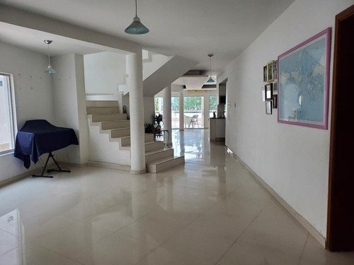 Imagen 2 de 13 de Vende Casa / Town House/dr.