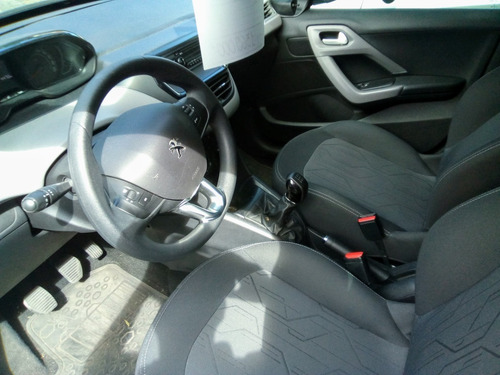 Peugeot 208 Active 1.6 Impecable Pocos Km Cf (ig)