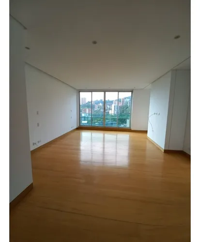 Apartamento En El Poblado Sector Las Lomas
