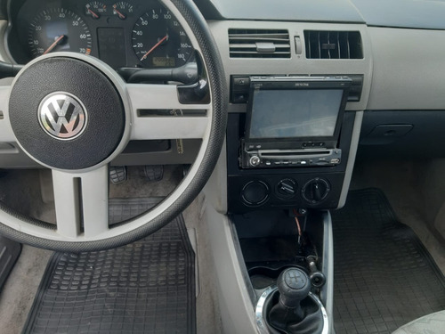 Gol 1.0/16v Giii - 2001 - Cinza