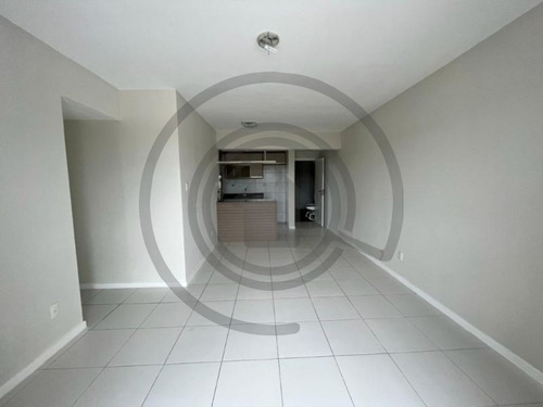 Imagem 5 de 27 de Apartamento - Ap00189 - 70457239