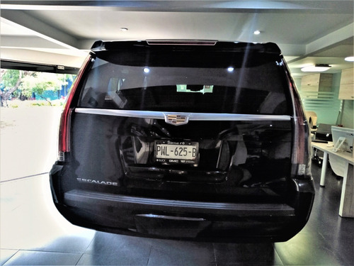 Imagen 4 de 13 de Cadillac Escalade Esv Platinum 4x4 2019 Con Garantia