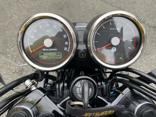 Royal Enfield Interceptor Int 650 2023