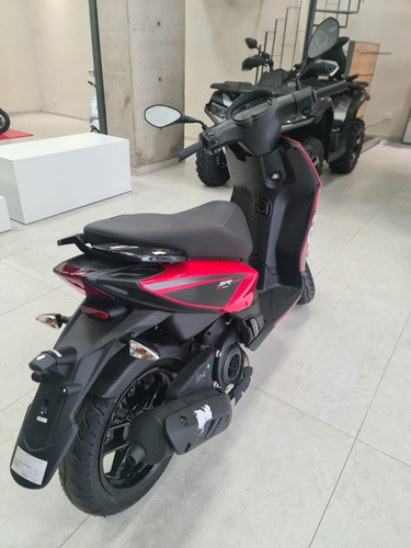 Imagen 5 de 19 de Scooter Aprilia Sr 160 Abs Usb Rojo Financiación Sin Interés