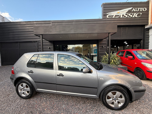 Volkswagen Golf 1.6 Comfortline