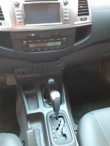 Toyota Hilux 3.0 Srv Cab. Dupla 4x4 Aut. 4p