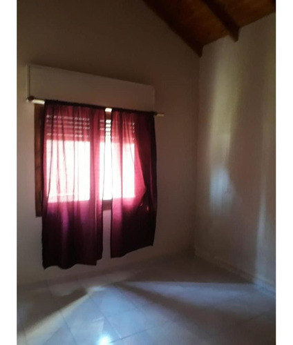 Imagen 7 de 16 de Solido Chalet En 1 Planta Con 2 Dormitorios, Sobre 201 M2 De