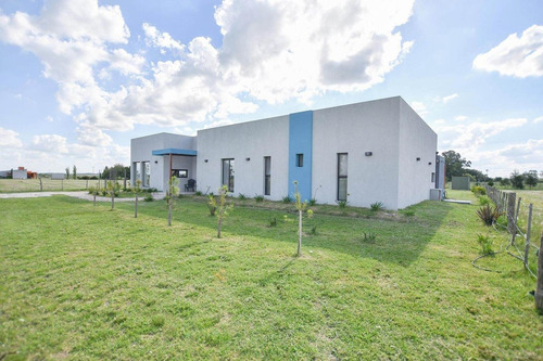 Imagen 18 de 25 de Casa En Venta 4 Dormitorios En El Mirador