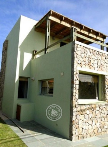 Betel En Punta Del Diablo
