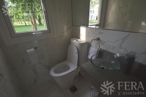 Imagen 9 de 21 de Venta De Casa 4 Ambientes En Fincas De Hudson (24255)