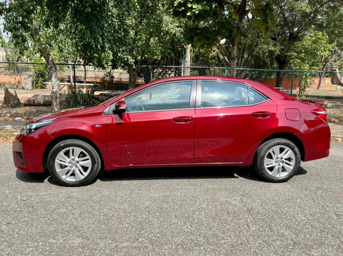 Imagen 3 de 8 de Toyota Corolla
