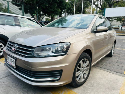 Volkswagen Vento 1.6 Confortline Mt