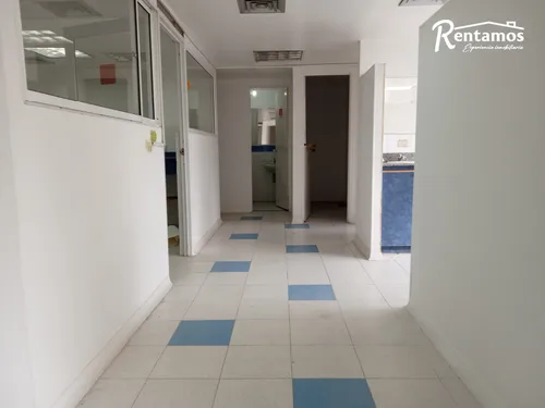 Oficina En Arriendo En Centro. Cod A775400