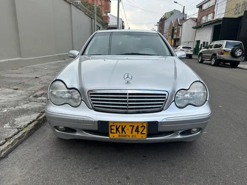 Mercedes-Benz Clase C 3.2