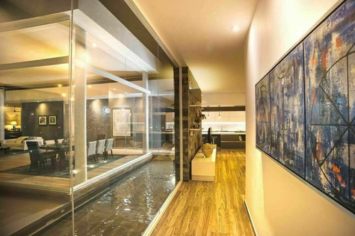 Casa De Ensueño En Venta En Villas Del Mesón