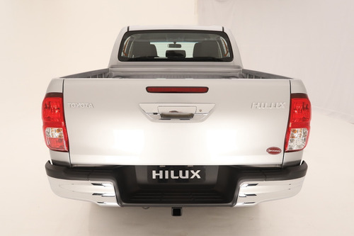 Imagen 7 de 15 de Toyota Hilux 2.8tdi 4x4 Sr 6mt