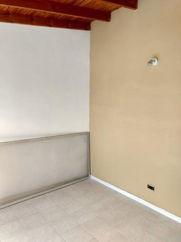 Imagen 11 de 18 de Departamento En Venta En Campana Centro. Triplex 2 Dormitorios. Garage