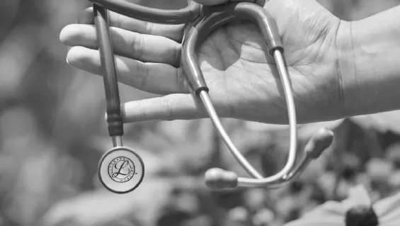 Salud y Equipamiento Médico