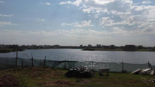 Imagen 2 de 6 de Casa En Venta En El Complejo Villa Nueva - San Rafael