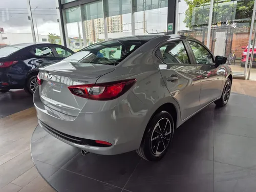 Mazda 2 Sdn At Grand Touring Lx /170/jr